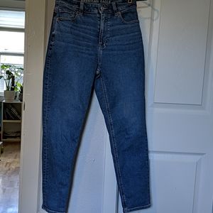 American Eagle Mom Jeans size 0 Short
